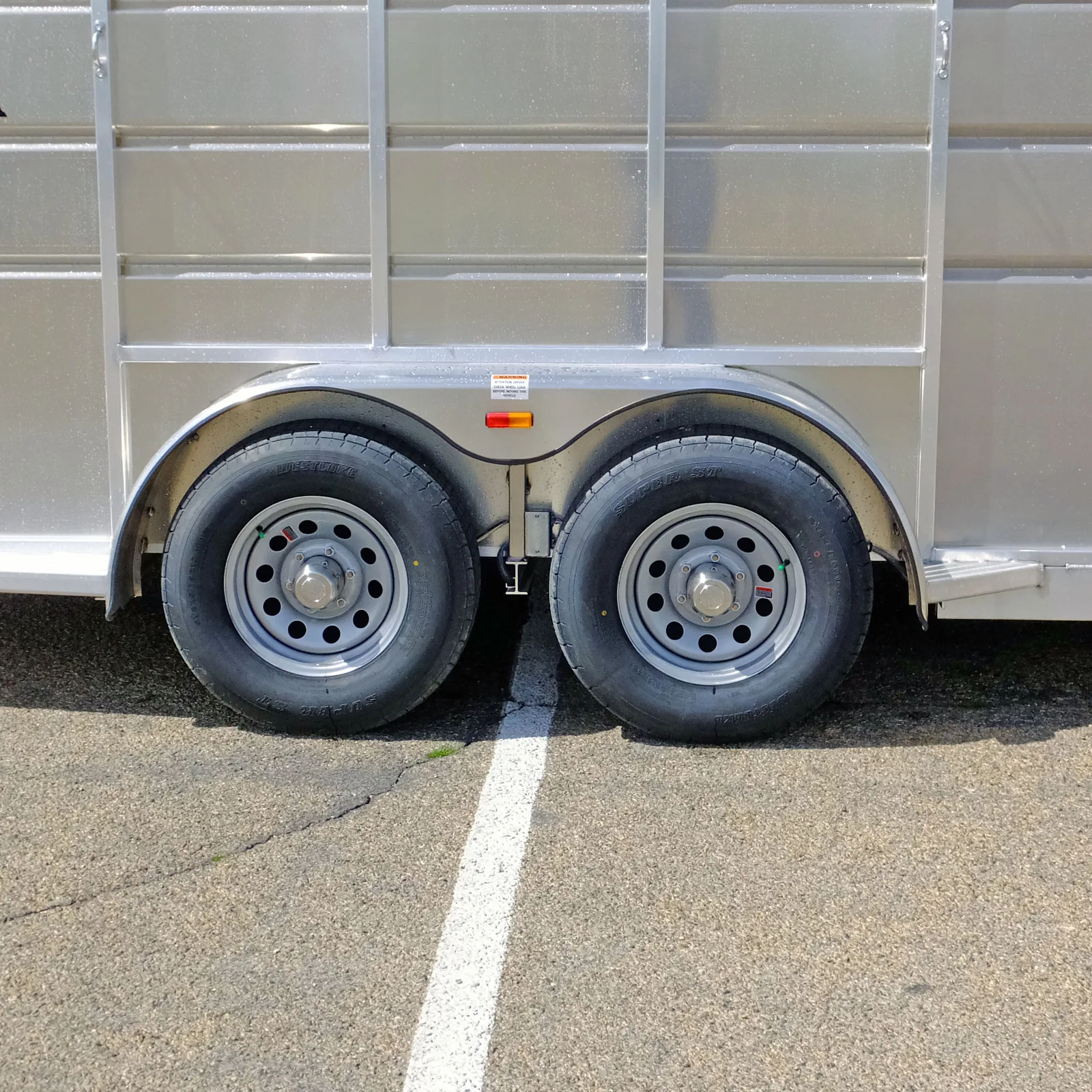 Aluminum Fenders and Steps